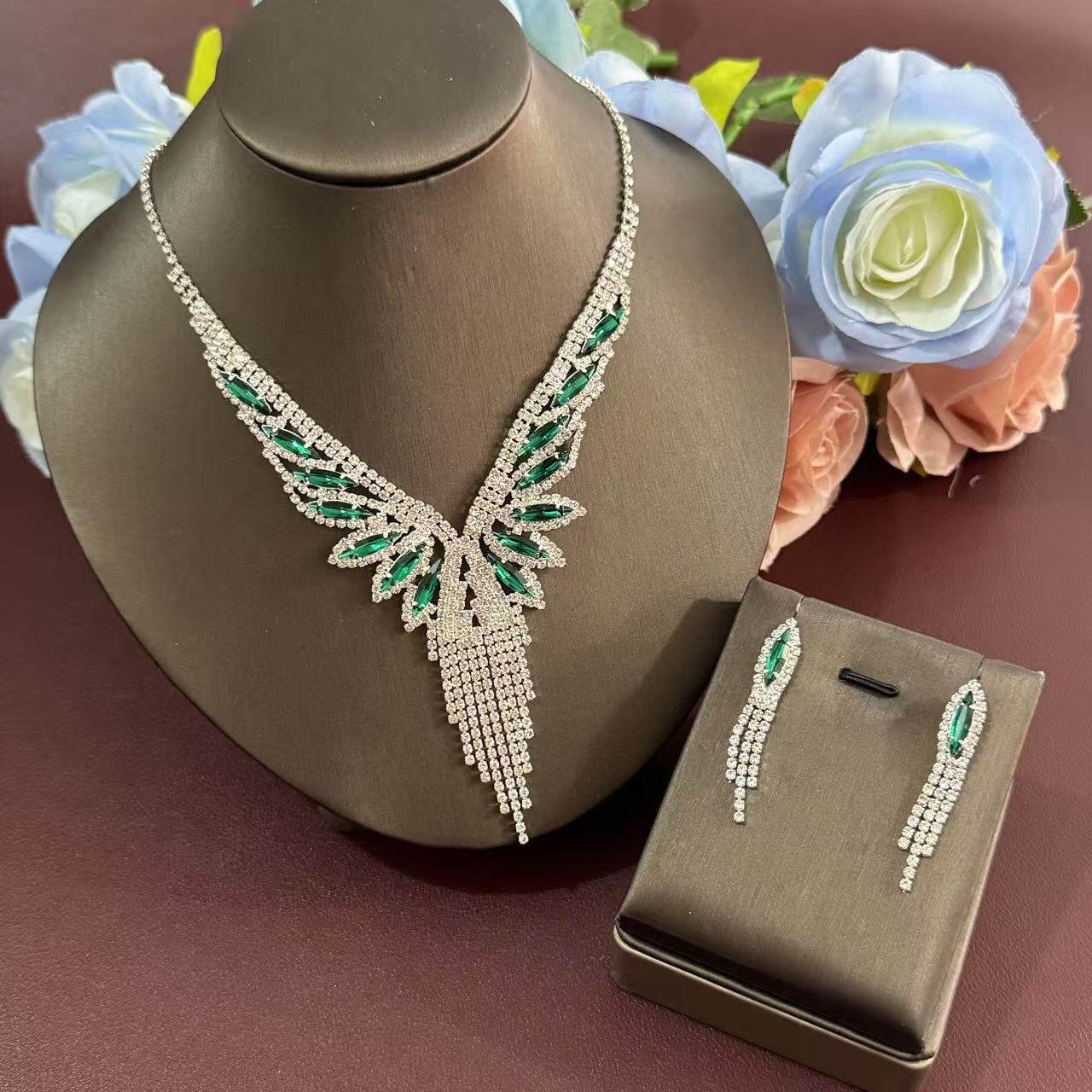 Gemstone Tassel Necklace & Earrings - TCC FASHION