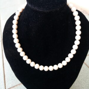 One-Strand Necklace